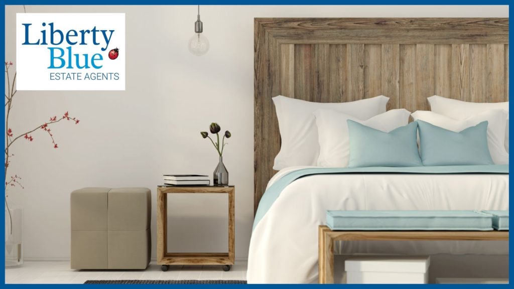 We Love Teamwork - Win Win Win Liberty Blue Auctioneers